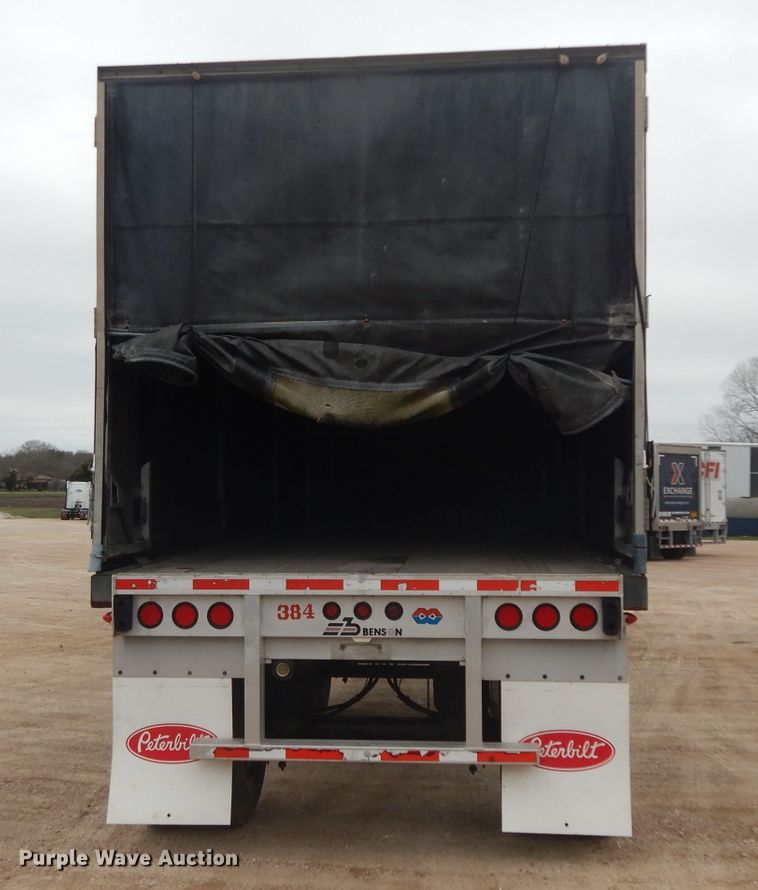 image for item DH2265 2006 Benson AF5244810250 flatbed trailer