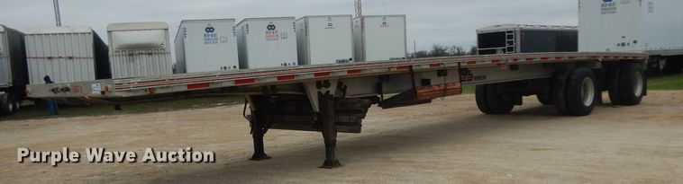 image for item DH2266 1999 Benson 5653A flatbed trailer