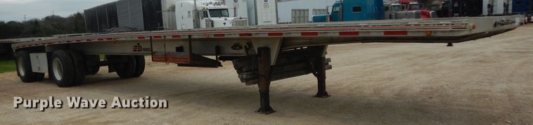 image for item DH2266 1999 Benson 5653A flatbed trailer