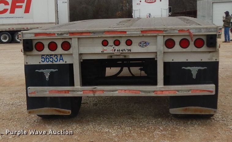 image for item DH2266 1999 Benson 5653A flatbed trailer
