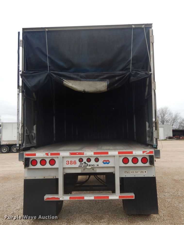 image for item DH2267 2006 Benson AF5244810250 flatbed trailer