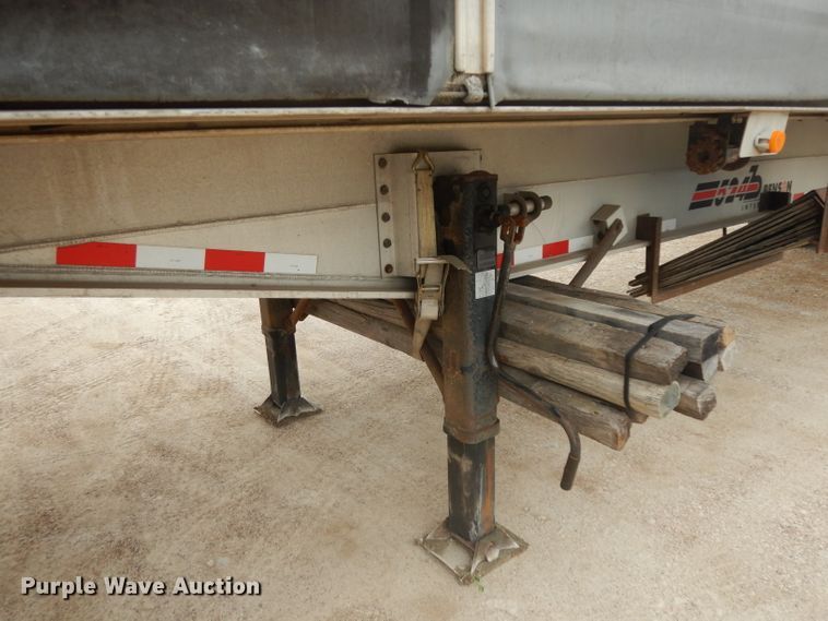 image for item DH2267 2006 Benson AF5244810250 flatbed trailer