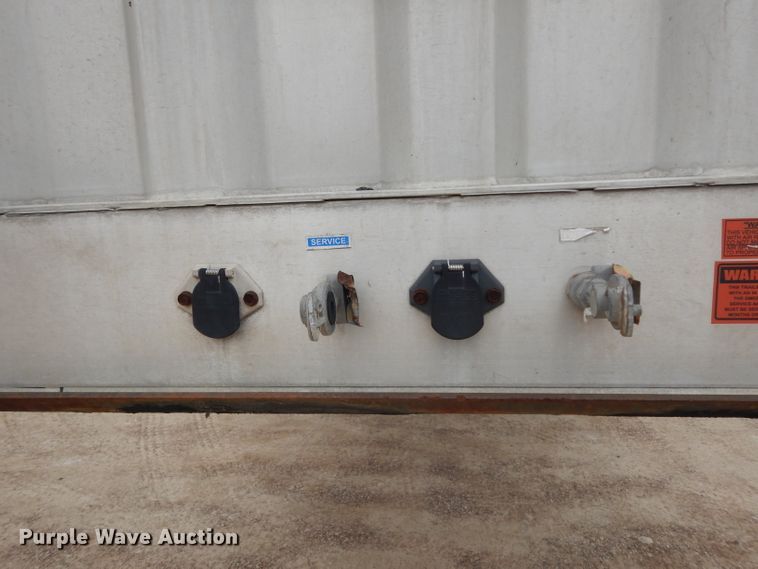 image for item DH2267 2006 Benson AF5244810250 flatbed trailer