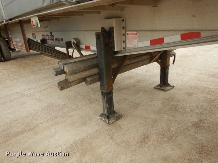image for item DH2267 2006 Benson AF5244810250 flatbed trailer