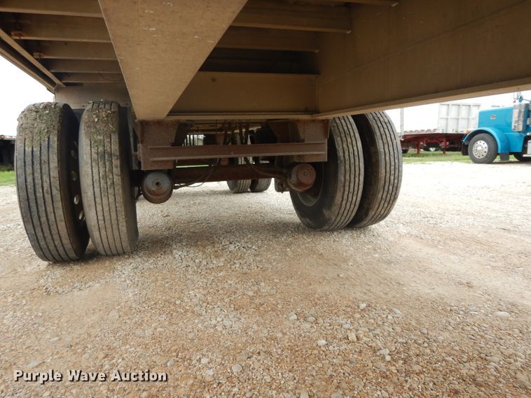 image for item DH2267 2006 Benson AF5244810250 flatbed trailer