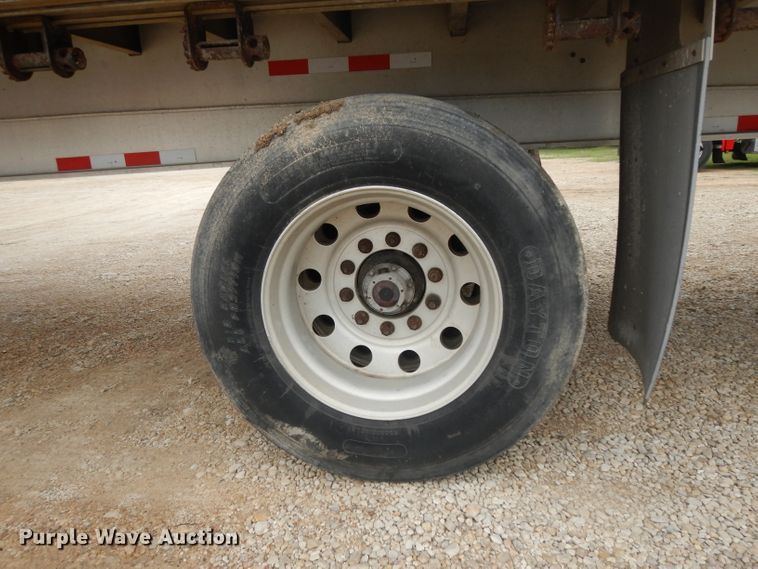 image for item DH2267 2006 Benson AF5244810250 flatbed trailer