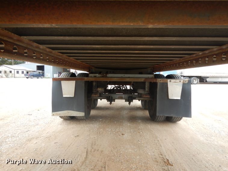 image for item DH2268 2000 Hyundai VI2530152JSA dry van trailer