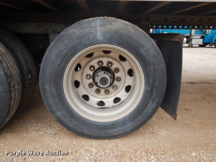 image for item DH2268 2000 Hyundai VI2530152JSA dry van trailer