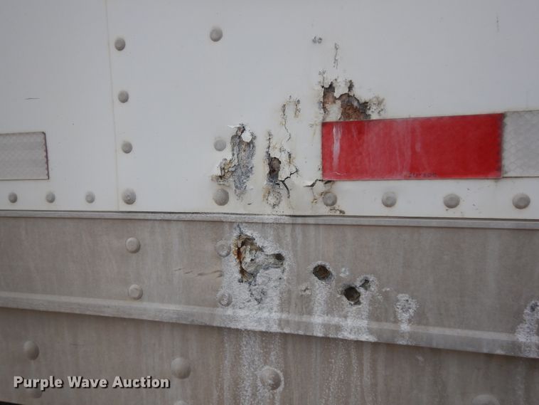 image for item DH2268 2000 Hyundai VI2530152JSA dry van trailer