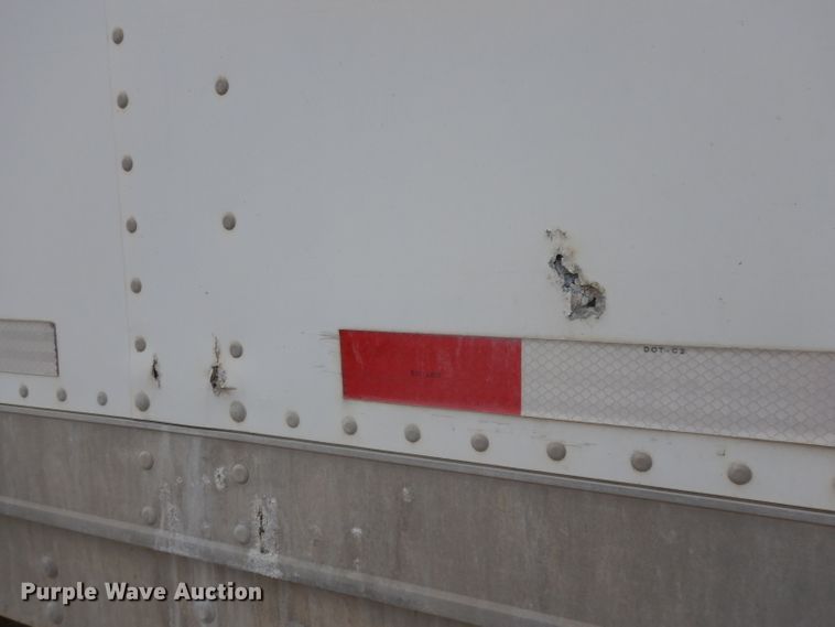 image for item DH2268 2000 Hyundai VI2530152JSA dry van trailer