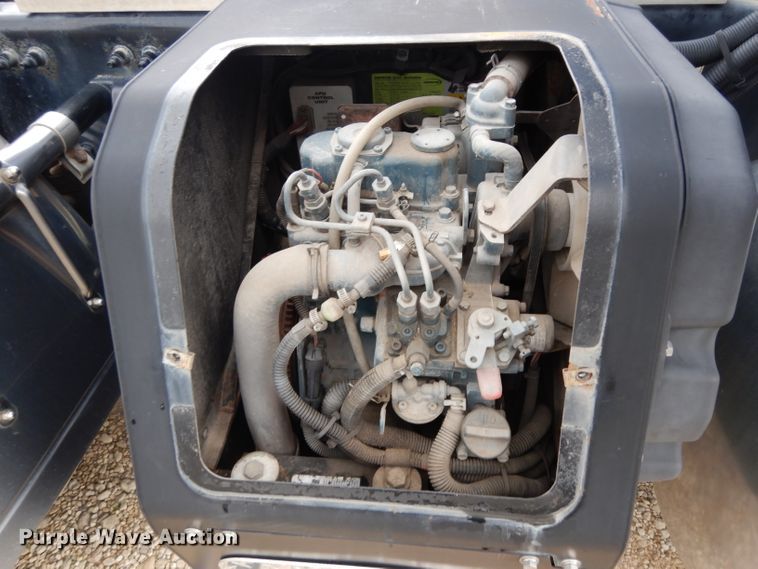 image for item DH2269 2010 Peterbilt 386 semi truck