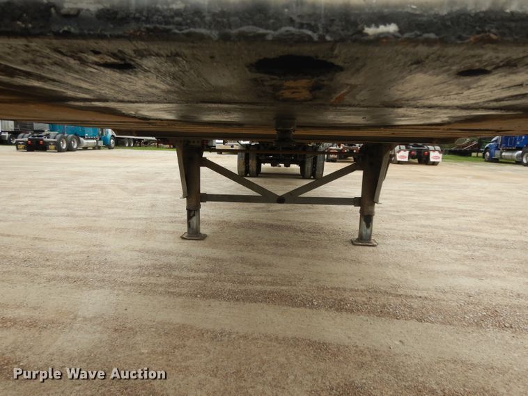 image for item DH2270 2003 Hyundai V12530152JSA dry van trailer