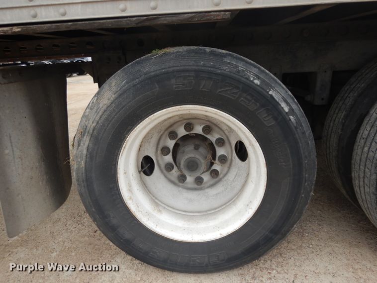 image for item DH2270 2003 Hyundai V12530152JSA dry van trailer