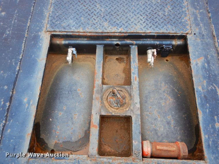 image for item DH3681 1969 Hyster RF35TL3-T1 equipment trailer