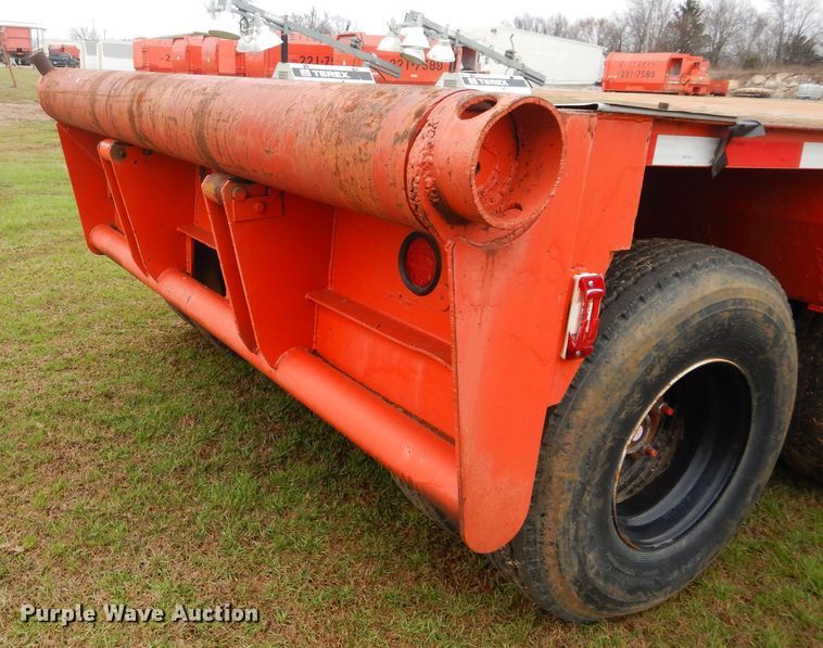 image for item DH3681 1969 Hyster RF35TL3-T1 equipment trailer