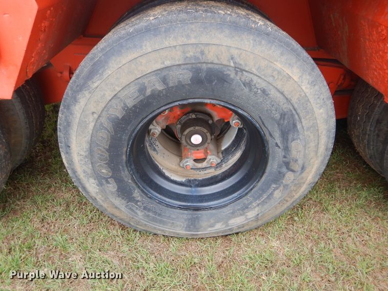 image for item DH3681 1969 Hyster RF35TL3-T1 equipment trailer