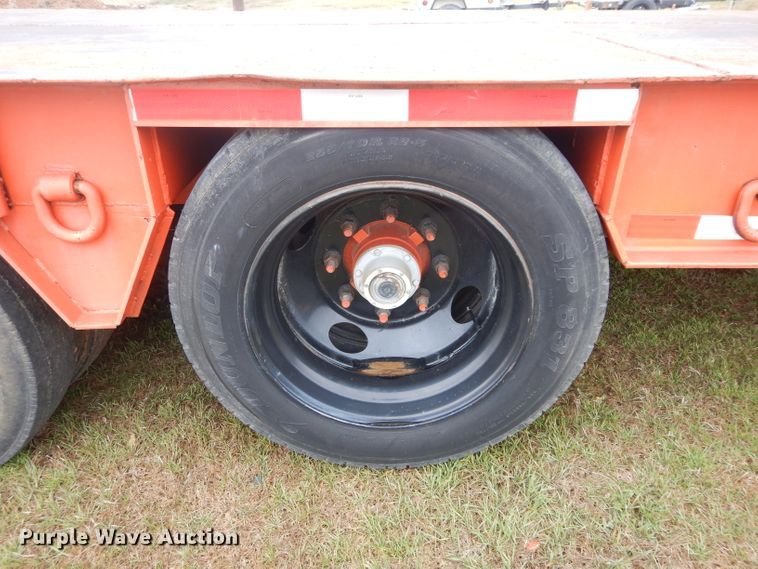 image for item DH3681 1969 Hyster RF35TL3-T1 equipment trailer