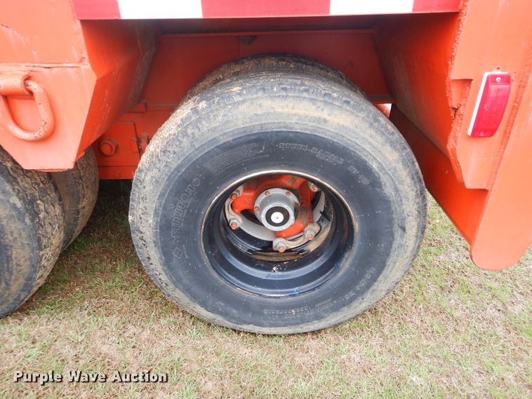 image for item DH3681 1969 Hyster RF35TL3-T1 equipment trailer