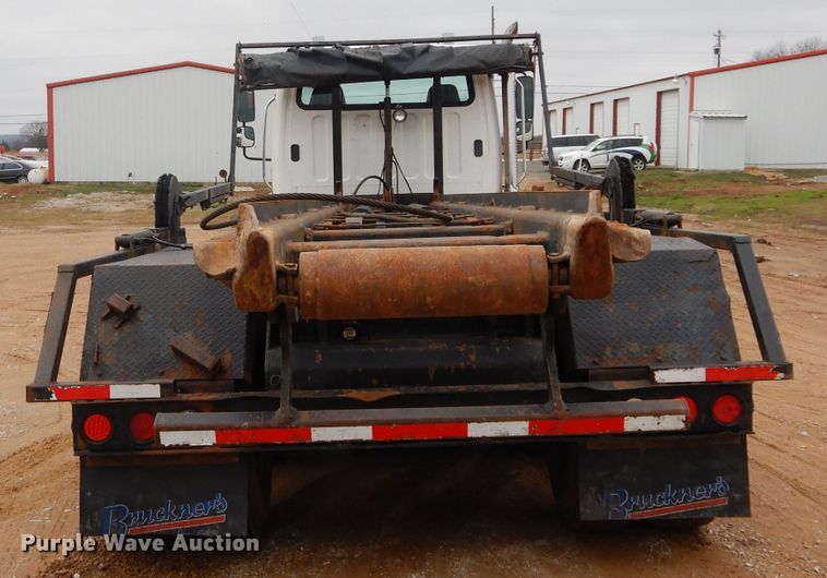 image for item DH3682 2006 Freightliner Business Class M2 roll off container truck