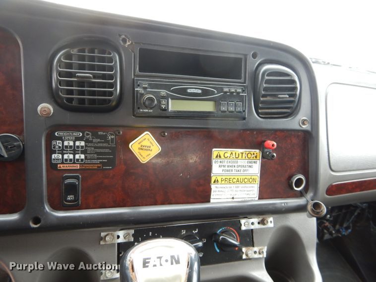 image for item DH3682 2006 Freightliner Business Class M2 roll off container truck