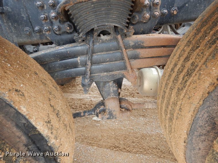 image for item DH3682 2006 Freightliner Business Class M2 roll off container truck