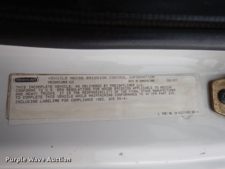 image for item DH3682 2006 Freightliner Business Class M2 roll off container truck