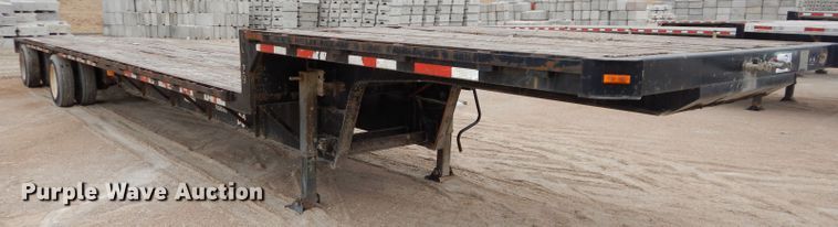image for item DH4332 2000 Global 4811SPD drop deck trailer