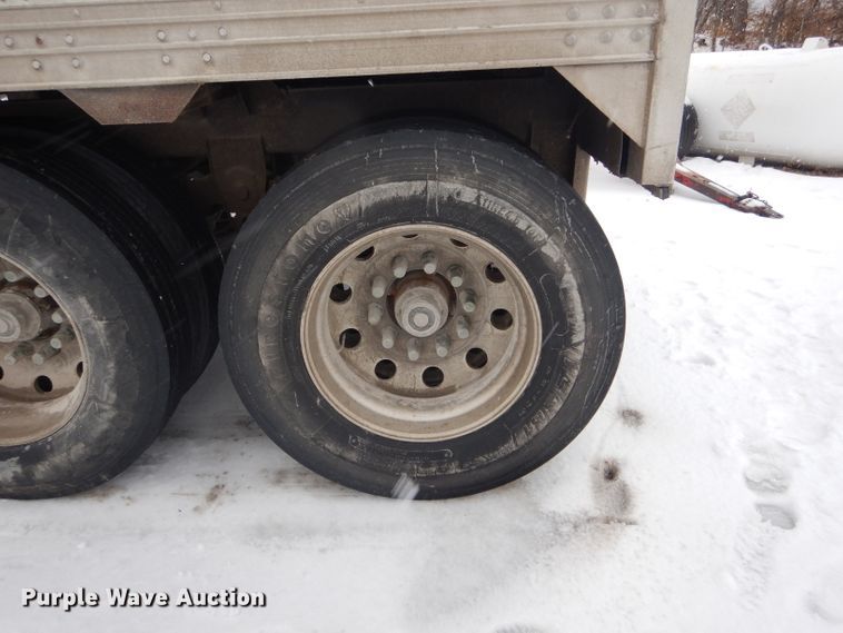 image for item DH6330 1999 Timpte Super Hopper double hopper bottom grain trailer