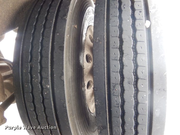 image for item DH6330 1999 Timpte Super Hopper double hopper bottom grain trailer