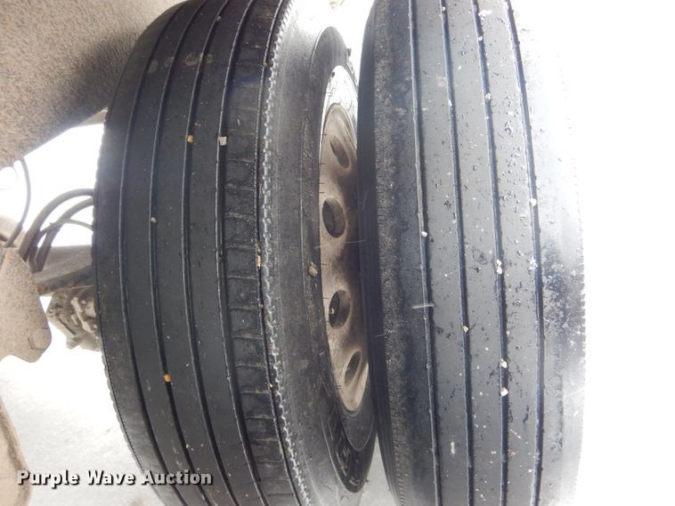 image for item DH6330 1999 Timpte Super Hopper double hopper bottom grain trailer