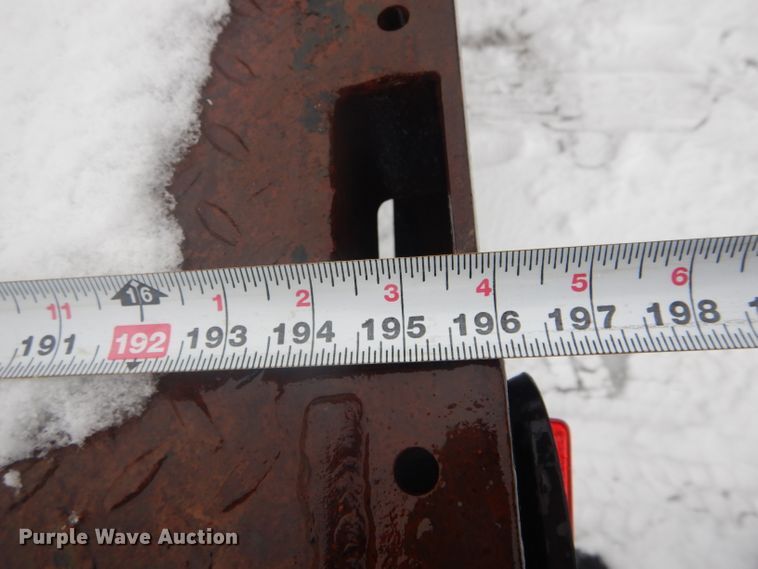 image for item DH6331 1985 International F2275 flat bed truck