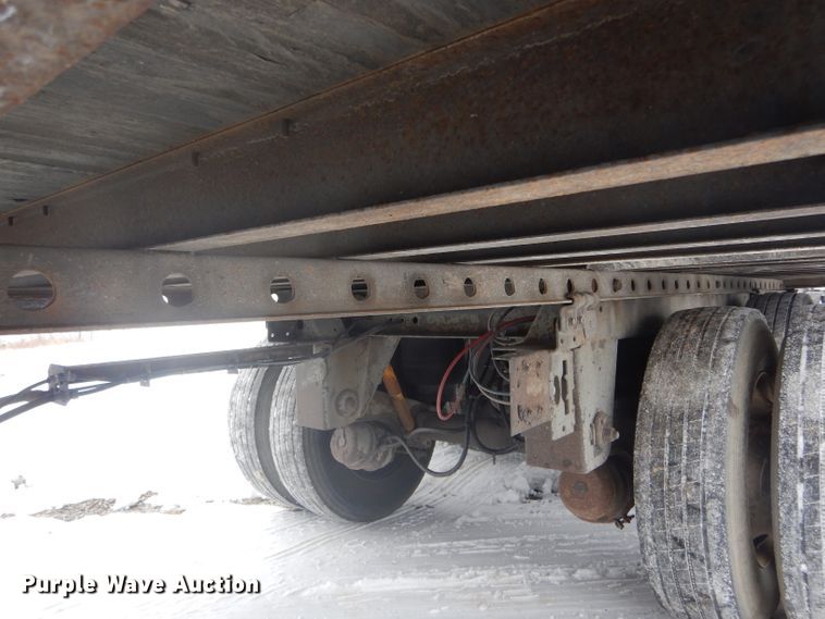 image for item DH6333 2001 Great Dane dry van trailer