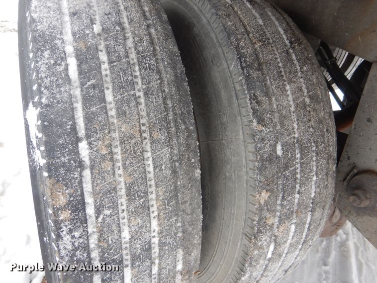 image for item DH6333 2001 Great Dane dry van trailer