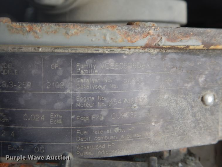 image for item DH6335 1998 Freightliner FL70 truck cab and chassis