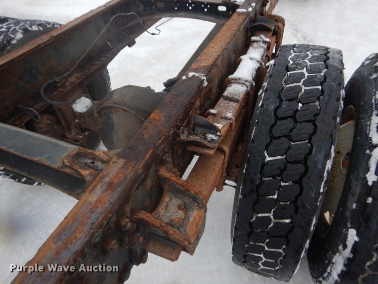 image for item DH6335 1998 Freightliner FL70 truck cab and chassis