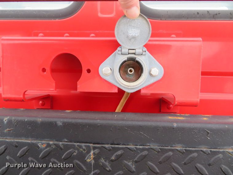 image for item DI2025 2003 Freightliner FL70 flatbed truck