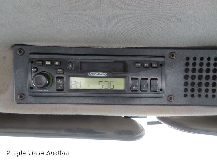 image for item DI2025 2003 Freightliner FL70 flatbed truck