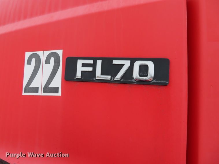 image for item DI2025 2003 Freightliner FL70 flatbed truck
