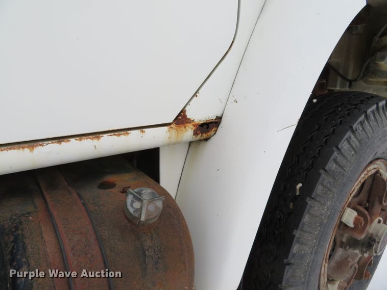 image for item DI2027 1979 International grain truck