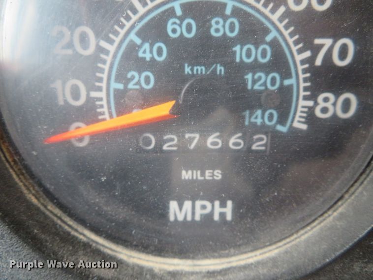 image for item DI2027 1979 International grain truck