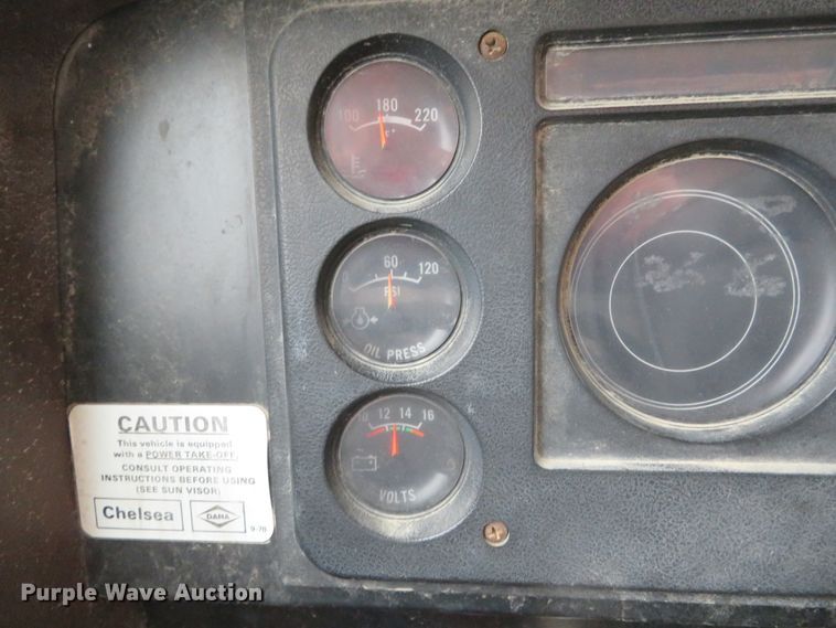 image for item DI2027 1979 International grain truck