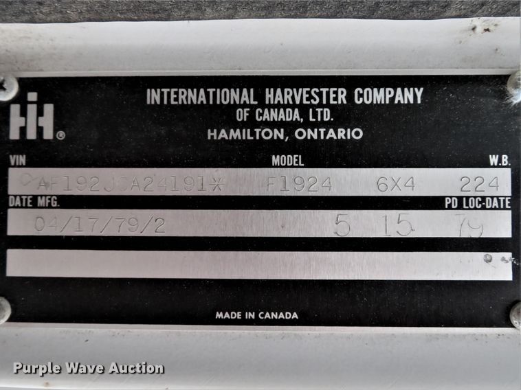 image for item DI2027 1979 International grain truck