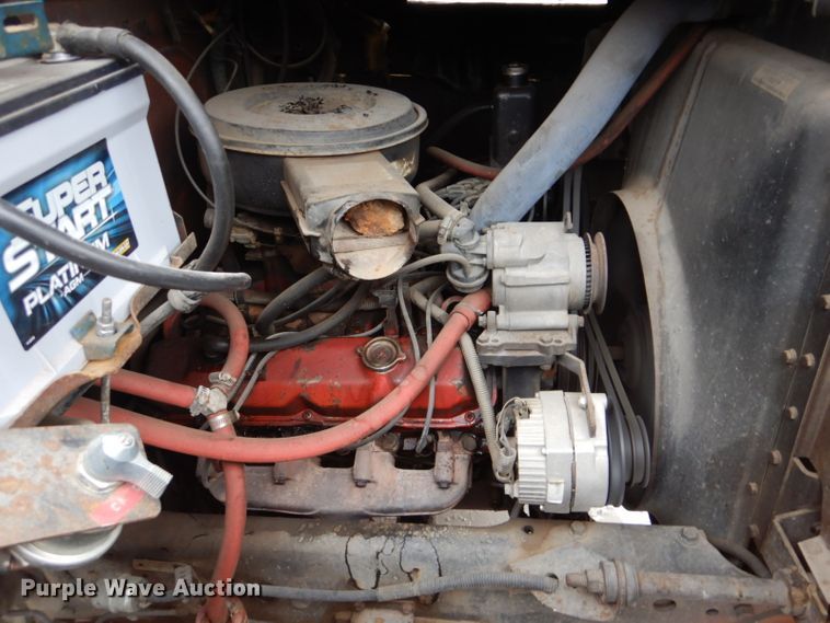 image for item DI2451 1980 International 1700 dump truck