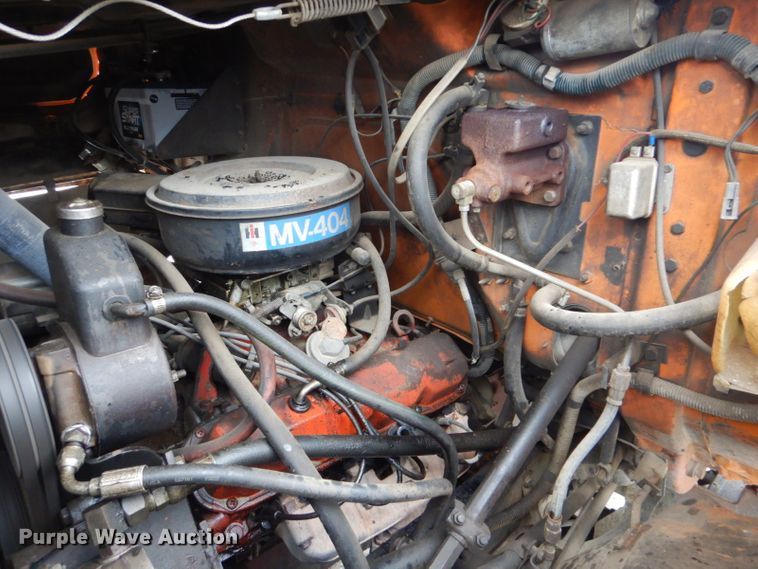 image for item DI2451 1980 International 1700 dump truck