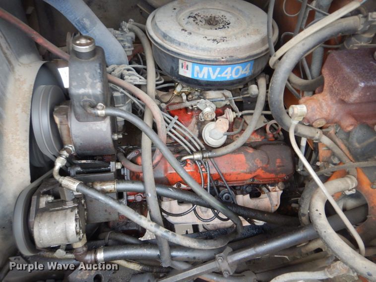 image for item DI2451 1980 International 1700 dump truck