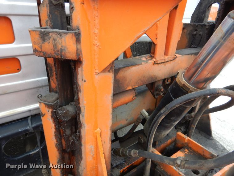 image for item DI2451 1980 International 1700 dump truck