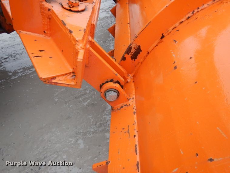 image for item DI2451 1980 International 1700 dump truck