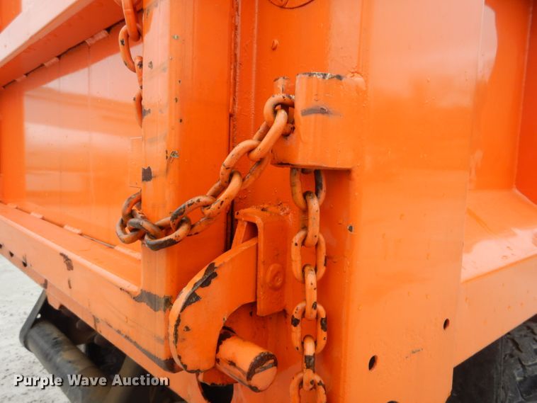 image for item DI2451 1980 International 1700 dump truck