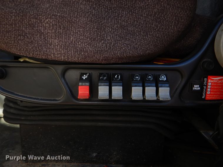 image for item GB9626 2006 Sterling A-Line semi truck