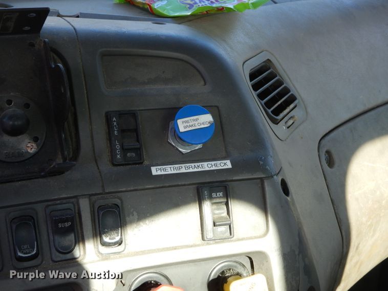 image for item GB9626 2006 Sterling A-Line semi truck